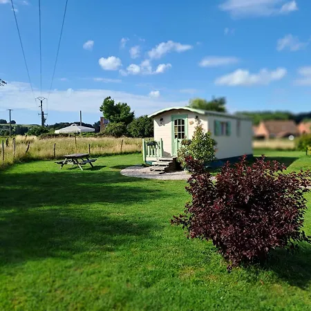 Camping Monts De Flandre Insolite *