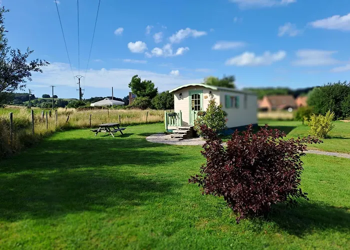 Camping Monts De Flandre Insolite *